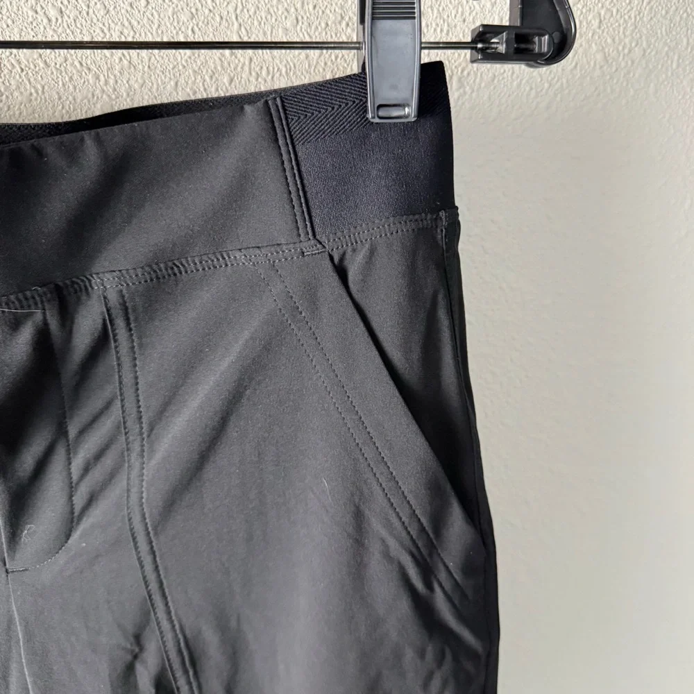 Athleta Brooklyn Heights High Rise Cargo Pant Black Casual Athleisure Women’s 2 - Picture 8 of 13
